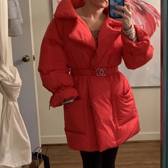 CHANEL COAT - Picture 4 of 4